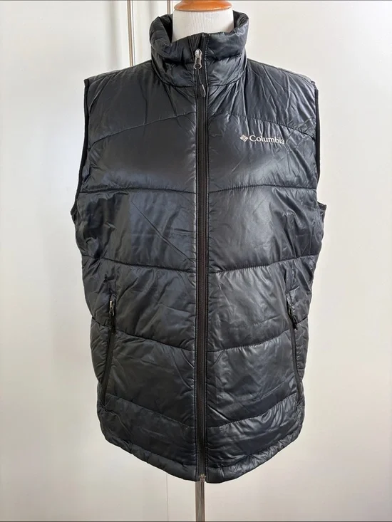 Columbia Men’s Black Quilted Turbodown Puffer Vest M