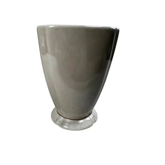 Martha Stewart Everyday Cream Ceramic Vase Scalloped Pedestal Base 4.5 Inch