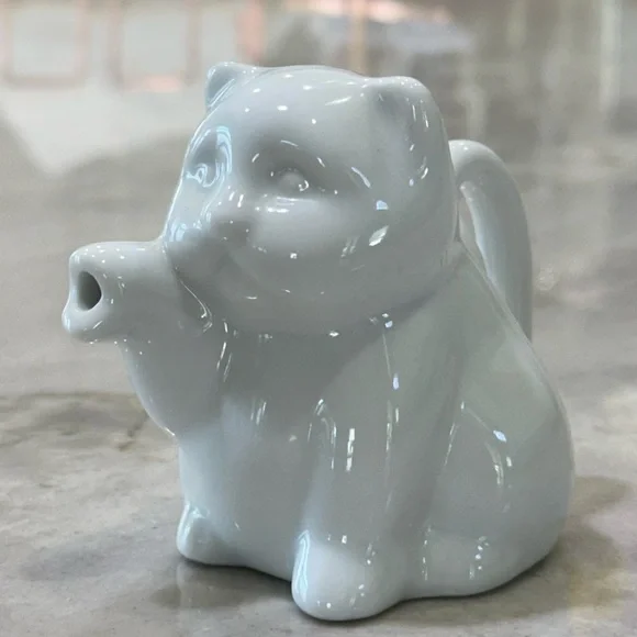 Homer Laughlin White Ceramic Cat Teapot