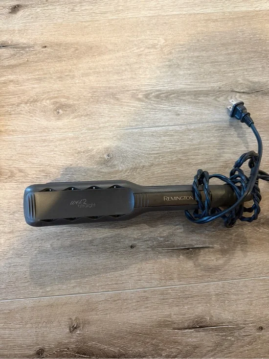 Remington Wet2Straight Hair Straightener - Dark Gray
