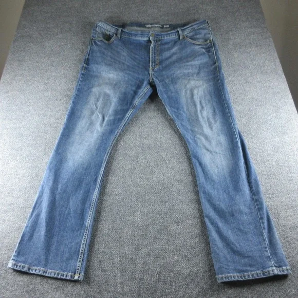 Wrangler Retro Jeans Mens 42x32 Blue Slim Bootcut Stretch Denim Medium Wash