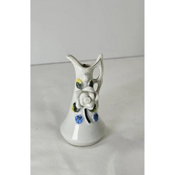 VTG MCM Occupied Japan Mini Pitcher Vase 3D‎ Rose Hand Painted 3.5