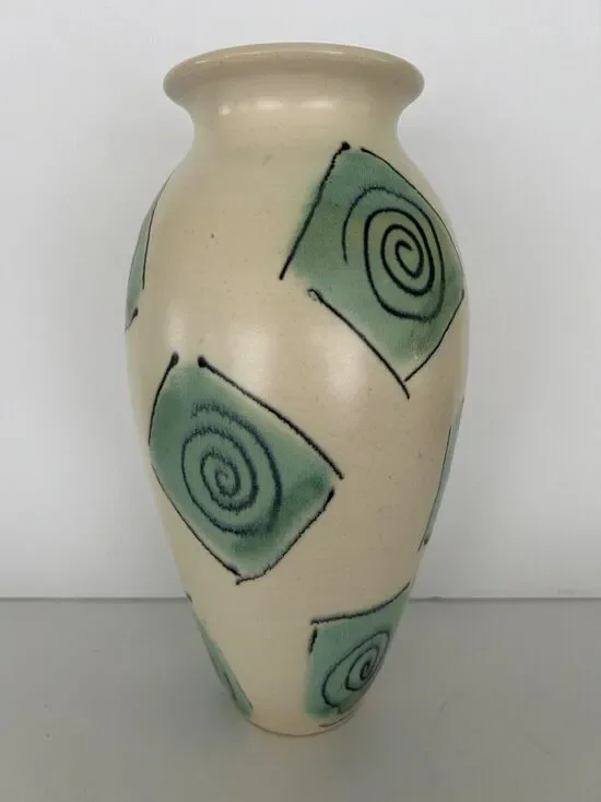 Signed Chapman Satin Finish MCM Studio Pottery 10 3/4
