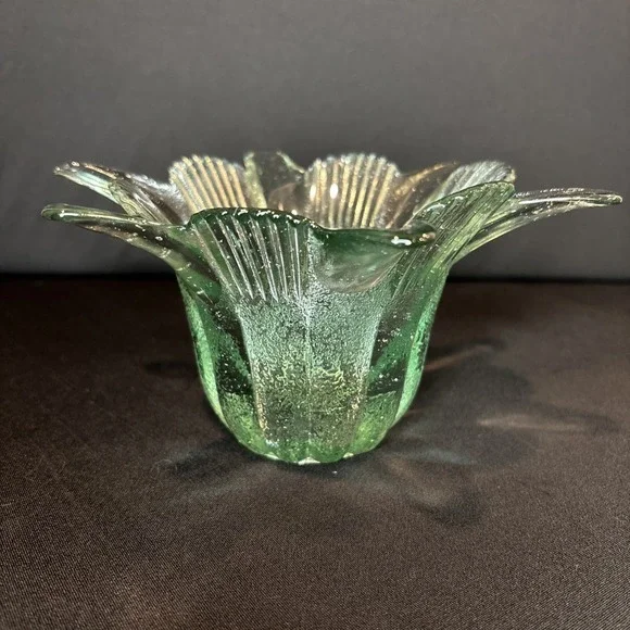 Flower Petal Glass Bowl Green Tint‎ 100% Recycled Vase Lily Accent Made In Spain