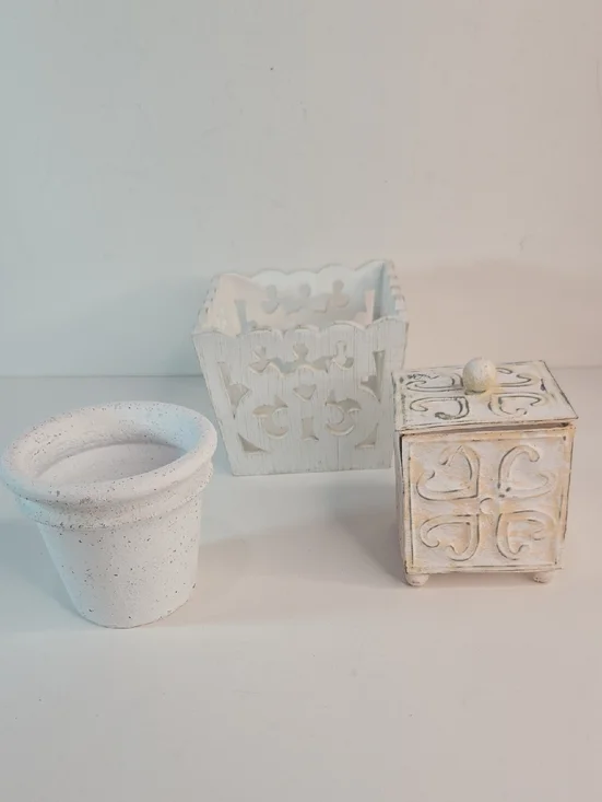 Set of 3 White Decorative Home Accent Vases and Box Shabby Chic Cottage Core
