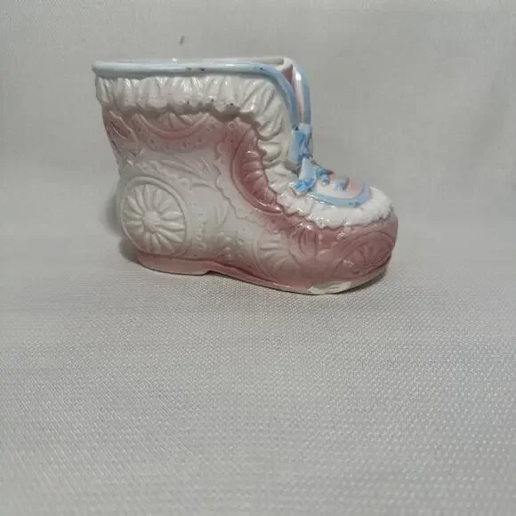 Vintage Ceramic Baby Shoe Planter Pink Blue 6x4x3.25” Used