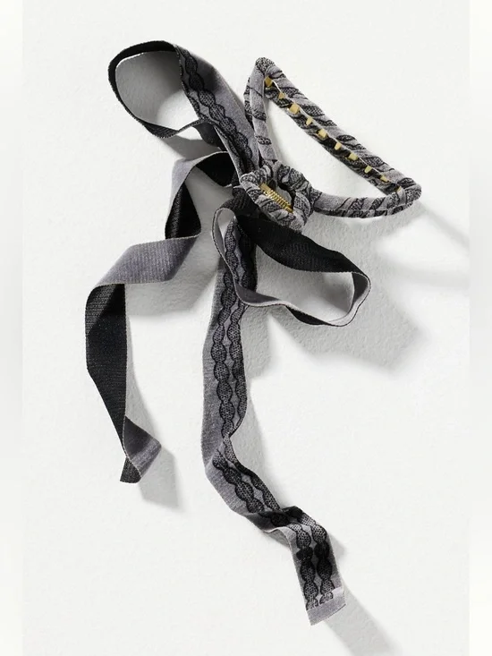 Anthropologie Velvet Bow Hair Claw Clip