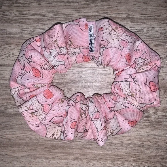 $7ea or 3/$15 Farm life Pink pig hair Scrunchie new
