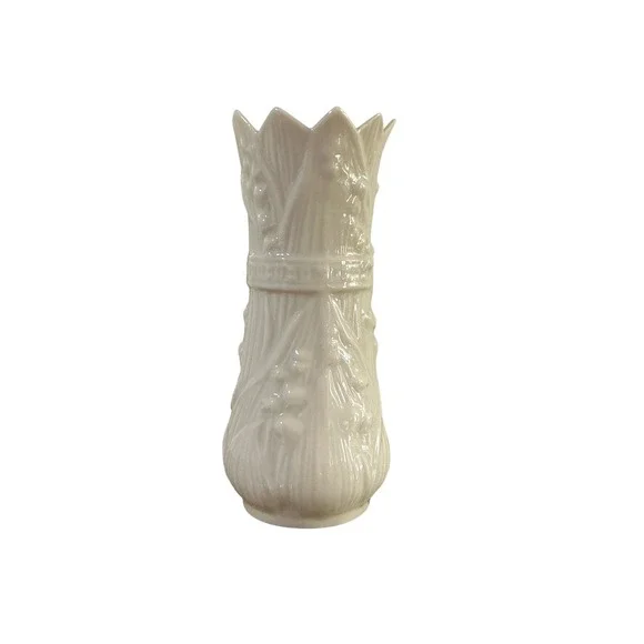 Belleek Lily of the Valley Vase 7