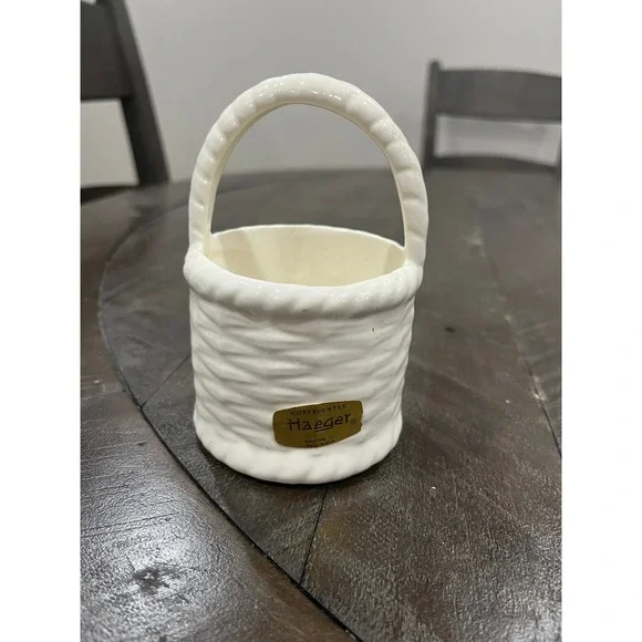 Vtg Haeger Pottery Basket Weave Ceramic Planter‎ Round White Small