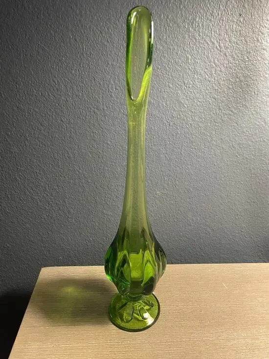Vintage Viking Green Glass 6 Petal Swung Vase 13”