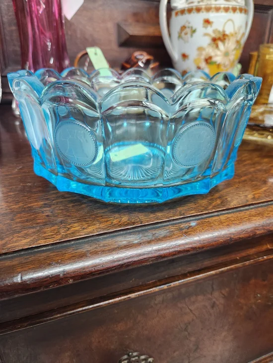 Fostoria Scalloped Glass Coin Dish - Decorative Home Accent