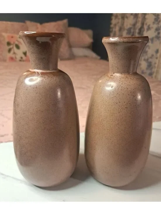 Vintage Pair of MCM Frankoma Pottery #29 Satin Brown Bud Vases 8