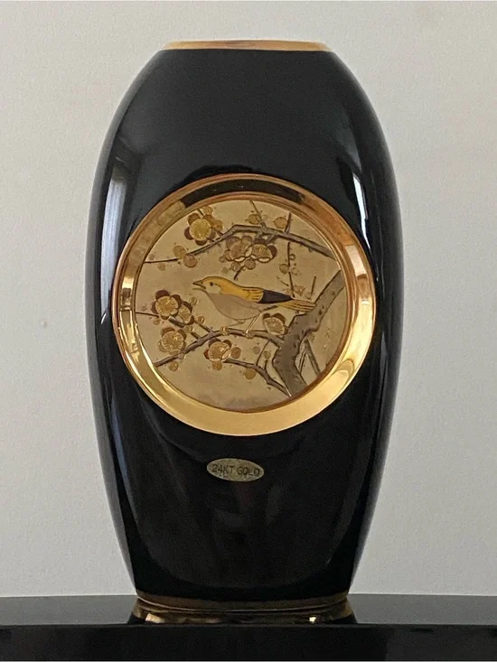 1980s - Chokin Vase - Japanese Bush Warbler (uguisu) on Plum (Ume) Blossom
