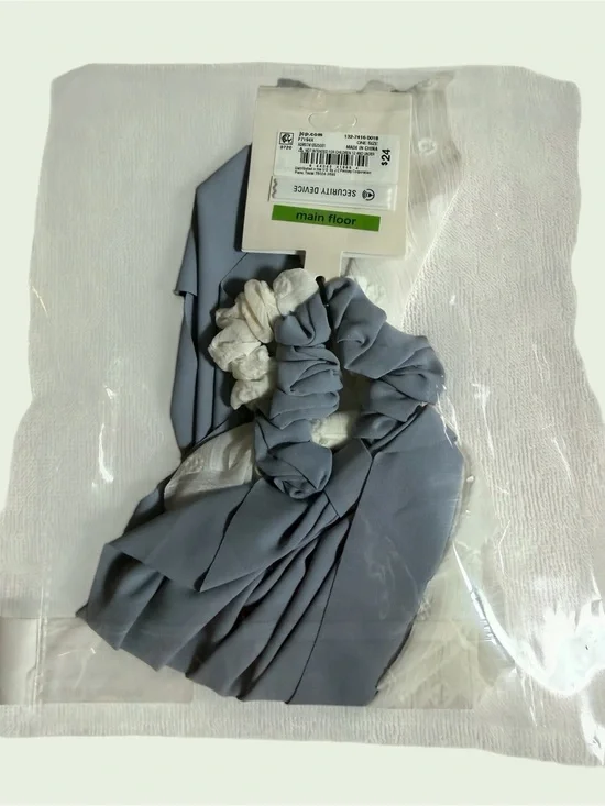 3 Hair Ribbon Elastics! BNWT Blue Gray & White Scrunchie