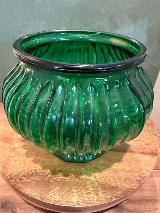 E O Brody Vintage Green Ribbed Glass Vase