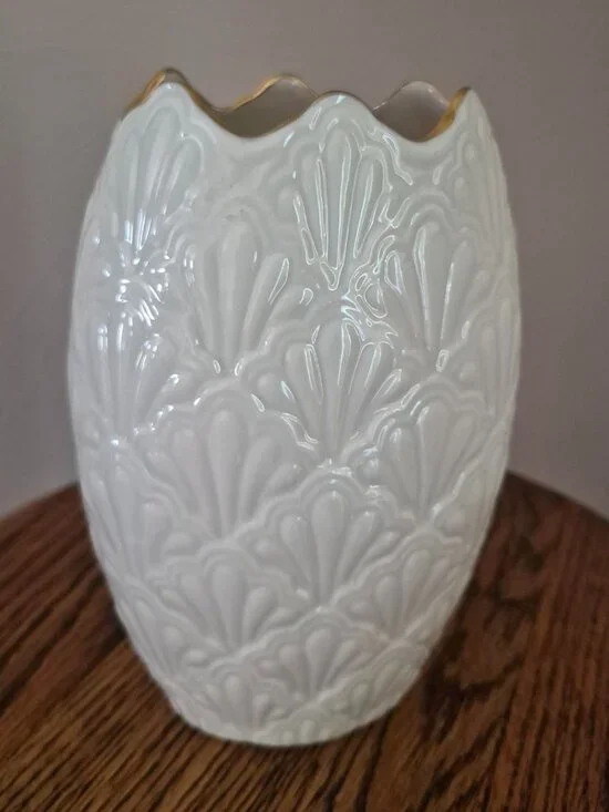 Lenox Vase, Like New