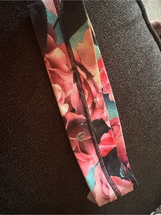 Lululemon Floral Secret Garden Stretch Headband - Pink Teal Rose Print one size