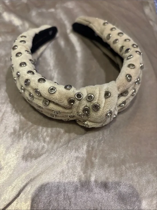 Lele Sadoughi Knotted Velvet Headband with Silver Studs in Cream
