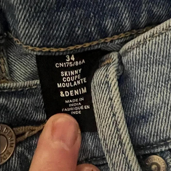 H&M Light Blue Skinny Jeans