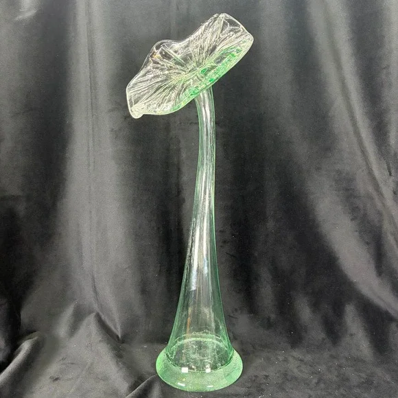 Jack in the Pulpit Vase Green Art Glass Mid Century Modern 16.5 inch