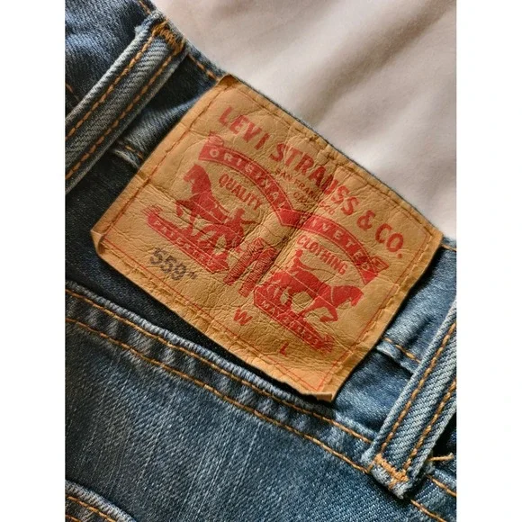 Levis 559 Relaxed Straight Leg Jeans Mens 44x28 Medium Wash Blue Denim