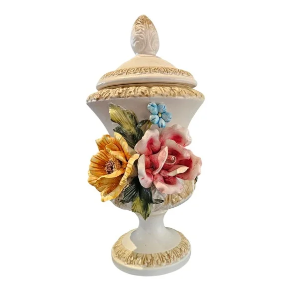 Vtg Capodimonte Italy Lidded Urn 3D Floral Porcelain Pedestal Vase Cream Gold‎