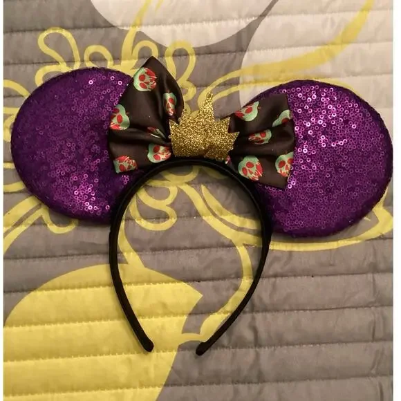 NWOT Disney Villain Evil Queen Poison Apple Purple Sequin Ear Black Bow Headband