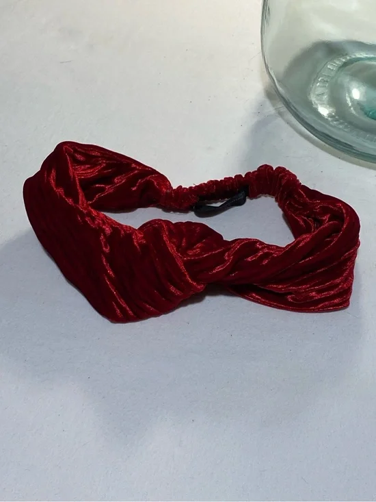 Zara Velvet Twist Headband in Deep Red