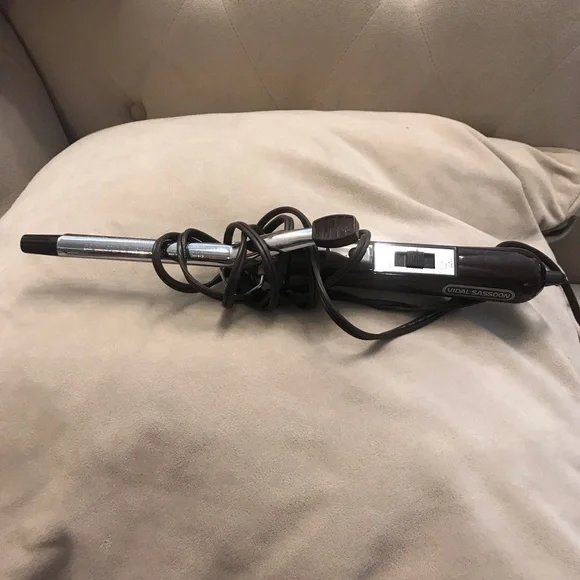 Vidal Sassoon hair curler