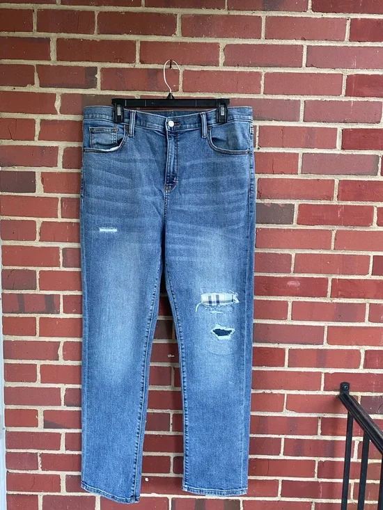Women’s Old Navy 360 Stretch Size 20 Blue Distressed Jeans - Karate Slim Fit