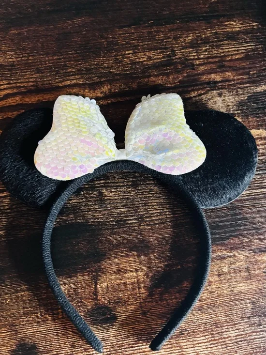 Minnie Mouse Style Black‎ Ear Headband with Iridescent Sequin Bow