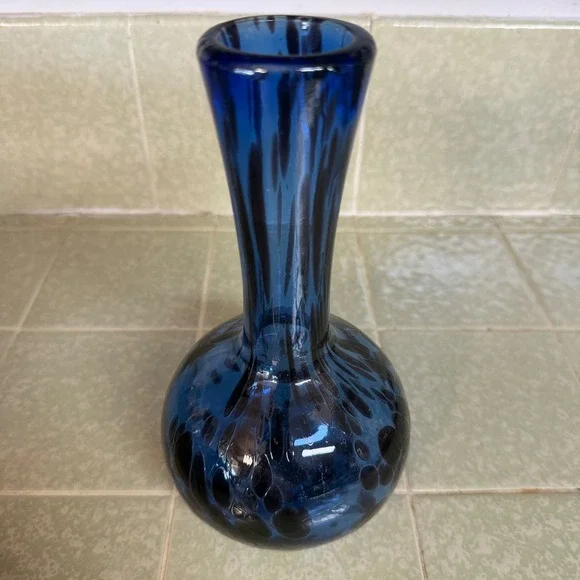 Cobalt Blue Hand Blown Art Glass Bud Vase Spotted Leopard Pattern MCM Style 8