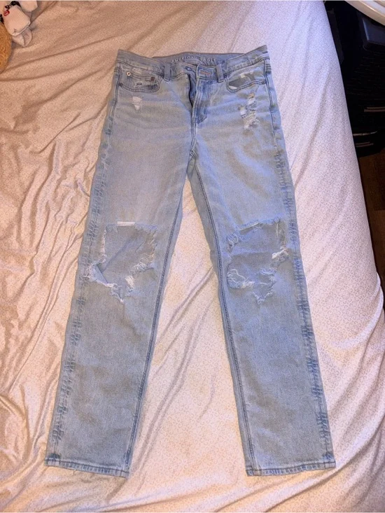 American Eagle Outfitters Light Blue Distressed Straight Jeans