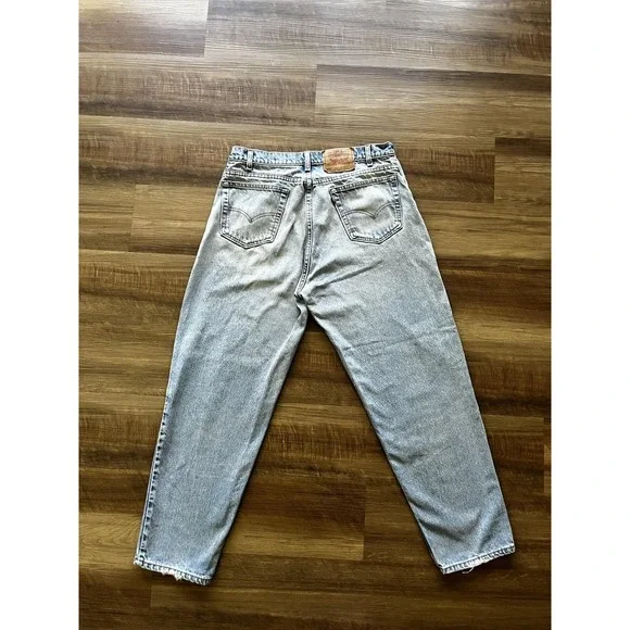 Vintage Levis 560 Jeans Mens 36x31 Blue Stonewash Relaxed Tapered Distressed 90s