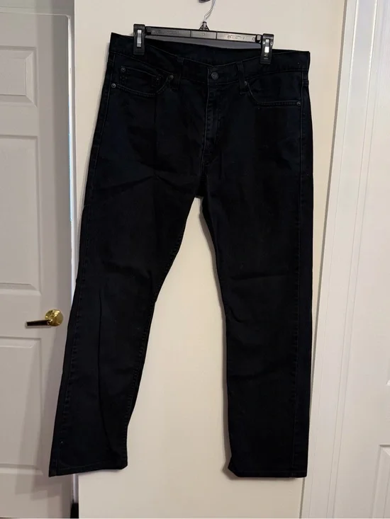 Levi's Men's Slim Straight Black Jeans 513. 34x30