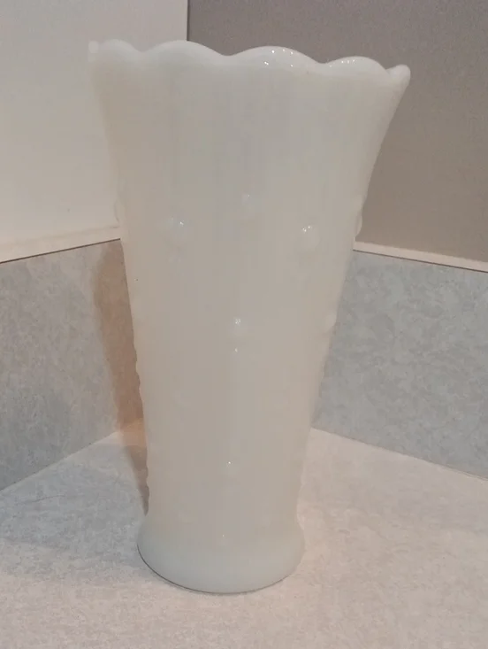 White Decorative Milk Glass Scalloped Vase