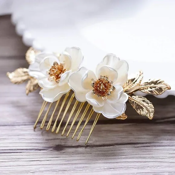 Gold and Ivory Floral Hair Comb - Elegant Women’s Hair Accessory