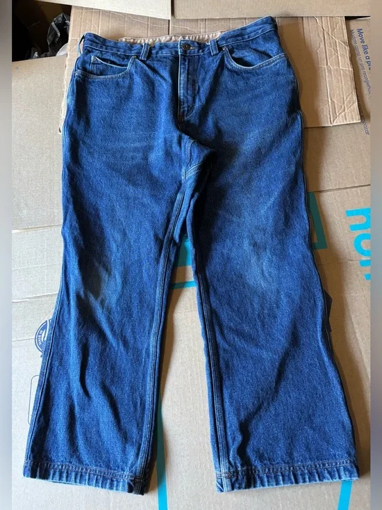 Duluth Trading Men's Blue Jeans Size 37x28 inseam 27.5”