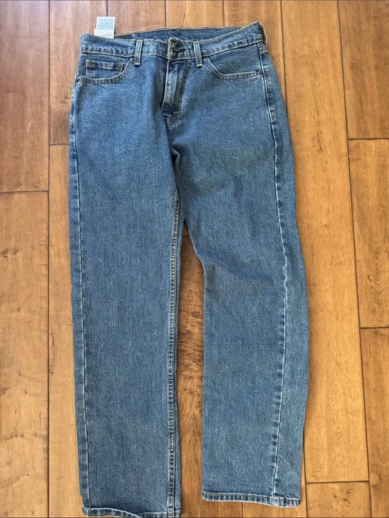 Levi’s 504 - Men's Straight Leg Jeans in Mid Blue Denim 30 x 30.