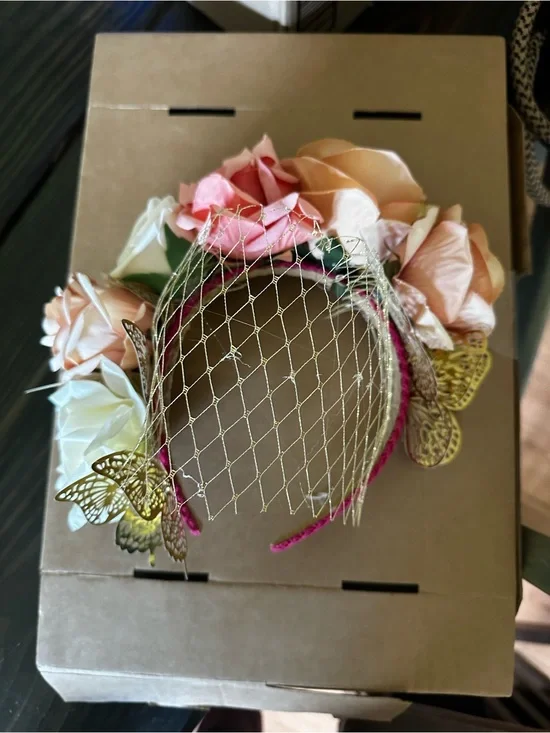 Floral Butterfly Headband/fascinator with Veil - Pink, Peach, Ivory. never worn!