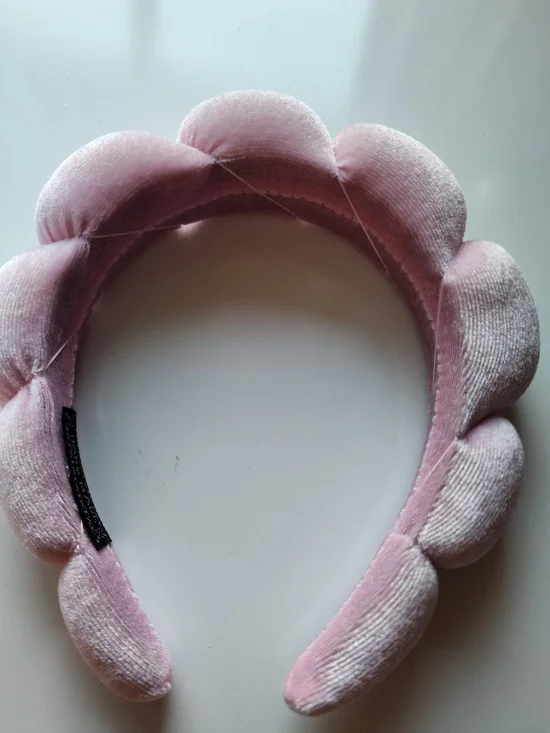 Pink Padded Scalloped Fabric Headband, Solid, Women’s Casual Hair Accessory NWOT