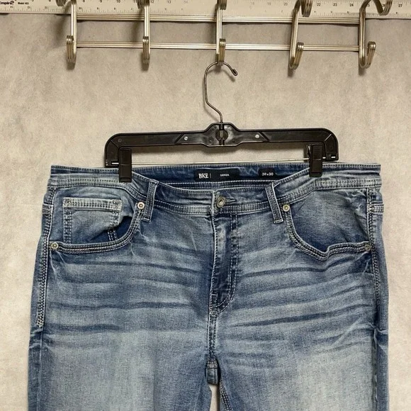 BKE Jeans Men 38x30 Blue Buckle Stone Wash Derek Straight Cowboy Whisker Preppy