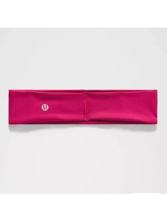 Lululemon Luxtreme Training Headband in Pink