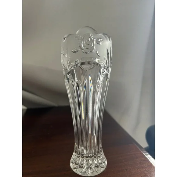 Vintage Oneida Frosted Rose Crystal Bud Vase Scalloped Clear Glass Trumpet