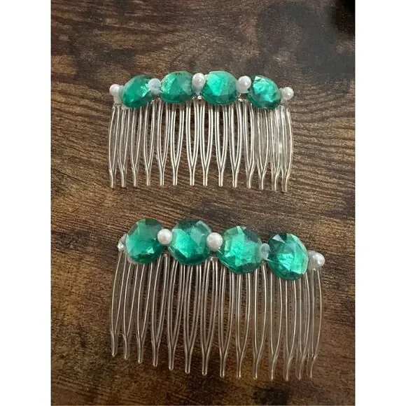 Vintage 1980s Rhinestone and Faux Pearl Clear and Green Side Hair Combs Retro