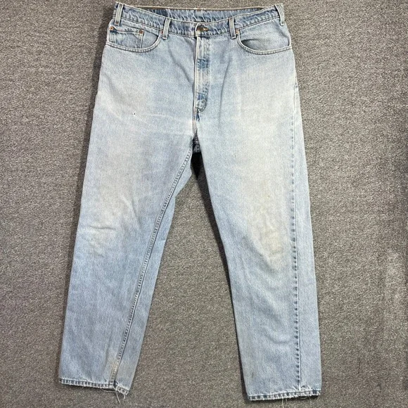 Vintage Levi's 505 Mens Jeans 40x32 Light Wash Regular Fit Straight Leg Denim