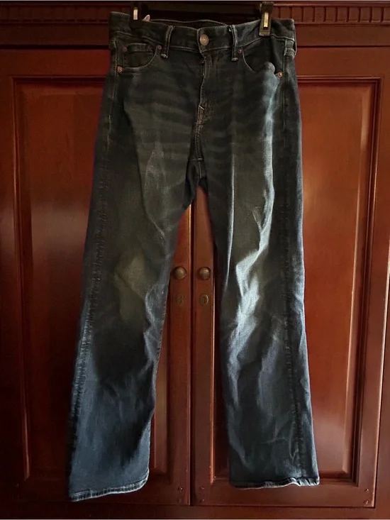 American Eagle Outfitters Men's Bootcut Jeans in Dark Blue