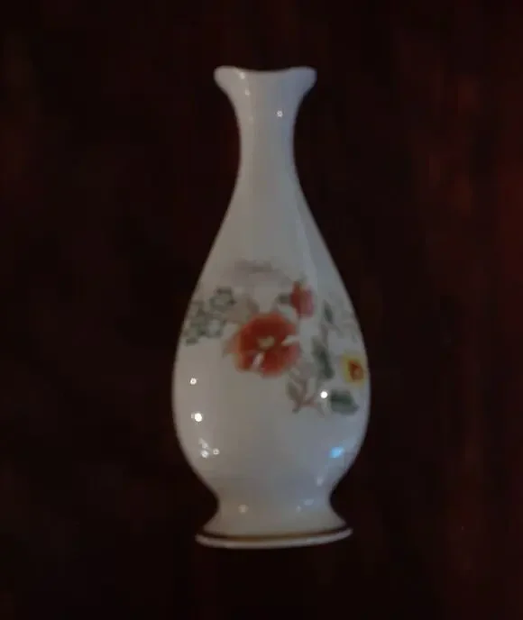 Vintage Lenox Hand Decorated w/ 18K Gold Floral Bud Vase Japandi