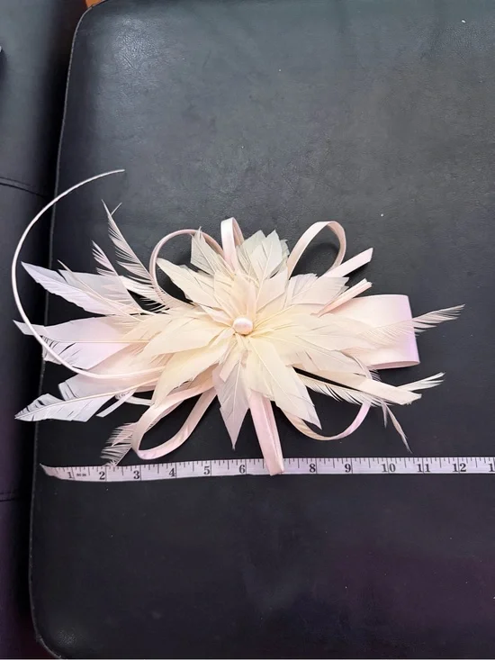 Fascinator Hair Cream Feather Flower feather Pearl accessory formal fancy church